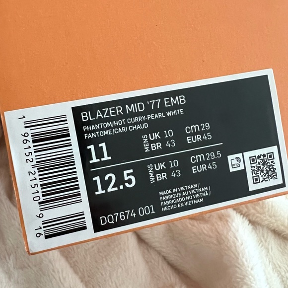 Nike Blazer Mid ‘77 EMB - Men’s Size 11 - Picture 9 of 9